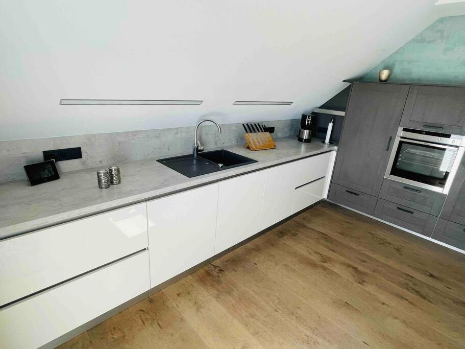 Altstadt Maisonette Wohnung ブリーロン エクステリア 写真