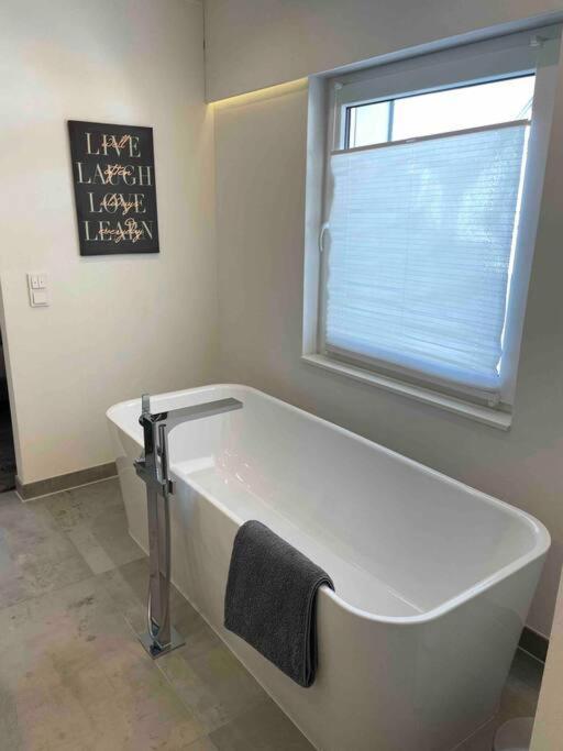 Altstadt Maisonette Wohnung ブリーロン エクステリア 写真